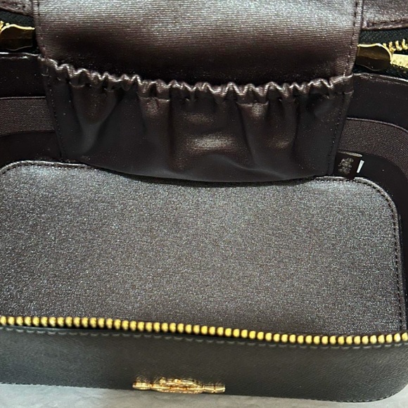 NWT Coach cosmetic case - Picture 6 of 10